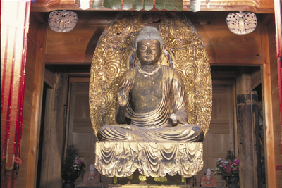 木造薬師如来坐像の画像