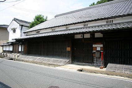 山邊住宅