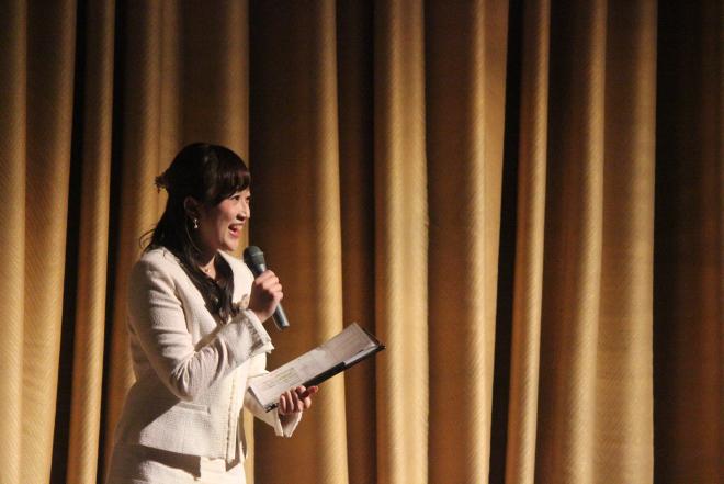 宇陀市榛原出身の釜本莉奈アナウンサー（奈良テレビ放送）の司会により記念コンサートが開演！の画像