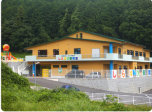 しらゆり保育園