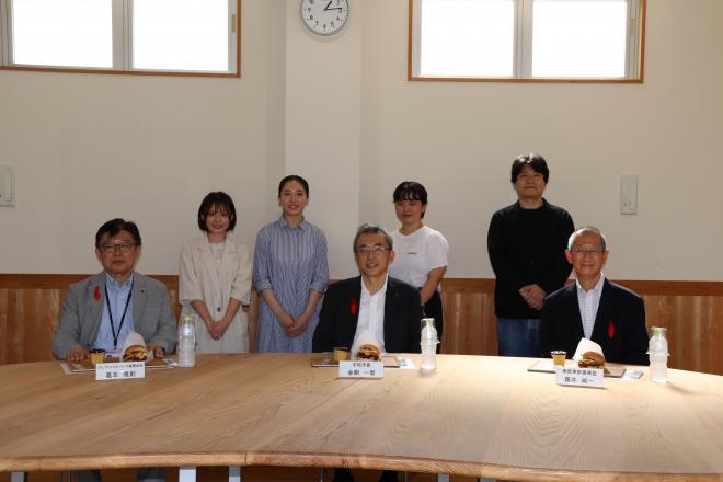 試食会