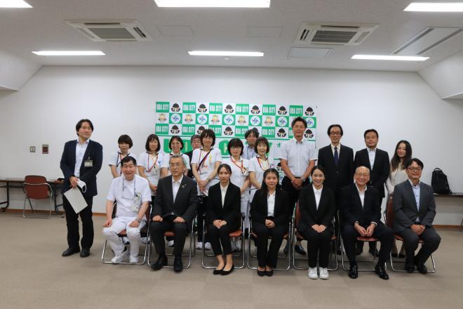 市立病院外国人研修生任用セレモニー