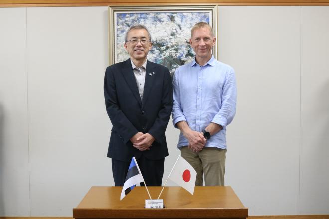 アントレプレナーシップ応用科学大学長表敬訪問