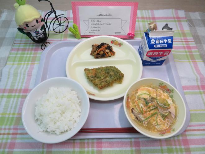 給食の写真の画像18