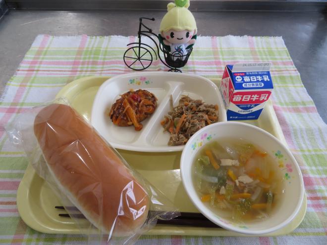 給食2024年10月3日