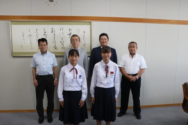 表敬訪問の様子の画像2