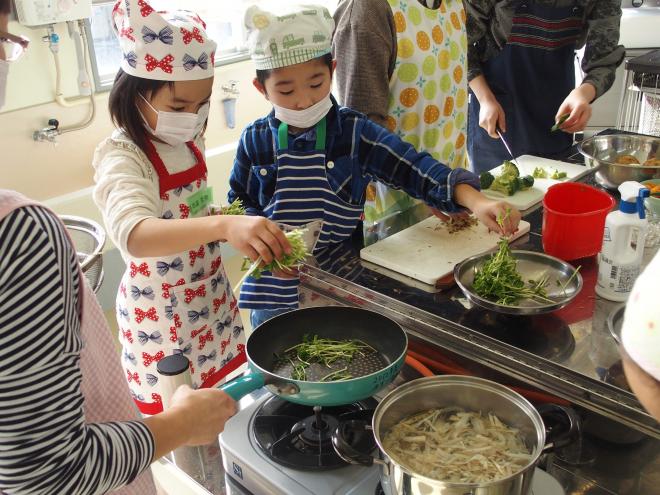 こどもお弁当教室調理室