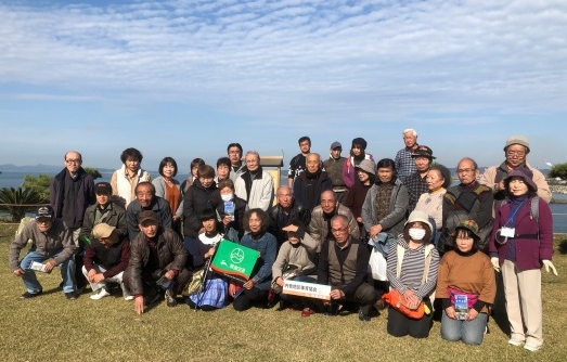 雑賀崎の街並みと青空の下に広がる海の景色を満喫の画像1
