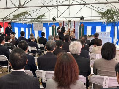 榛原就学前施設等建設工事安全祈願祭のようす
